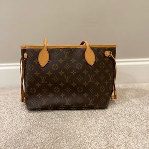 Louis Vuitton Monogram Neverfull PM